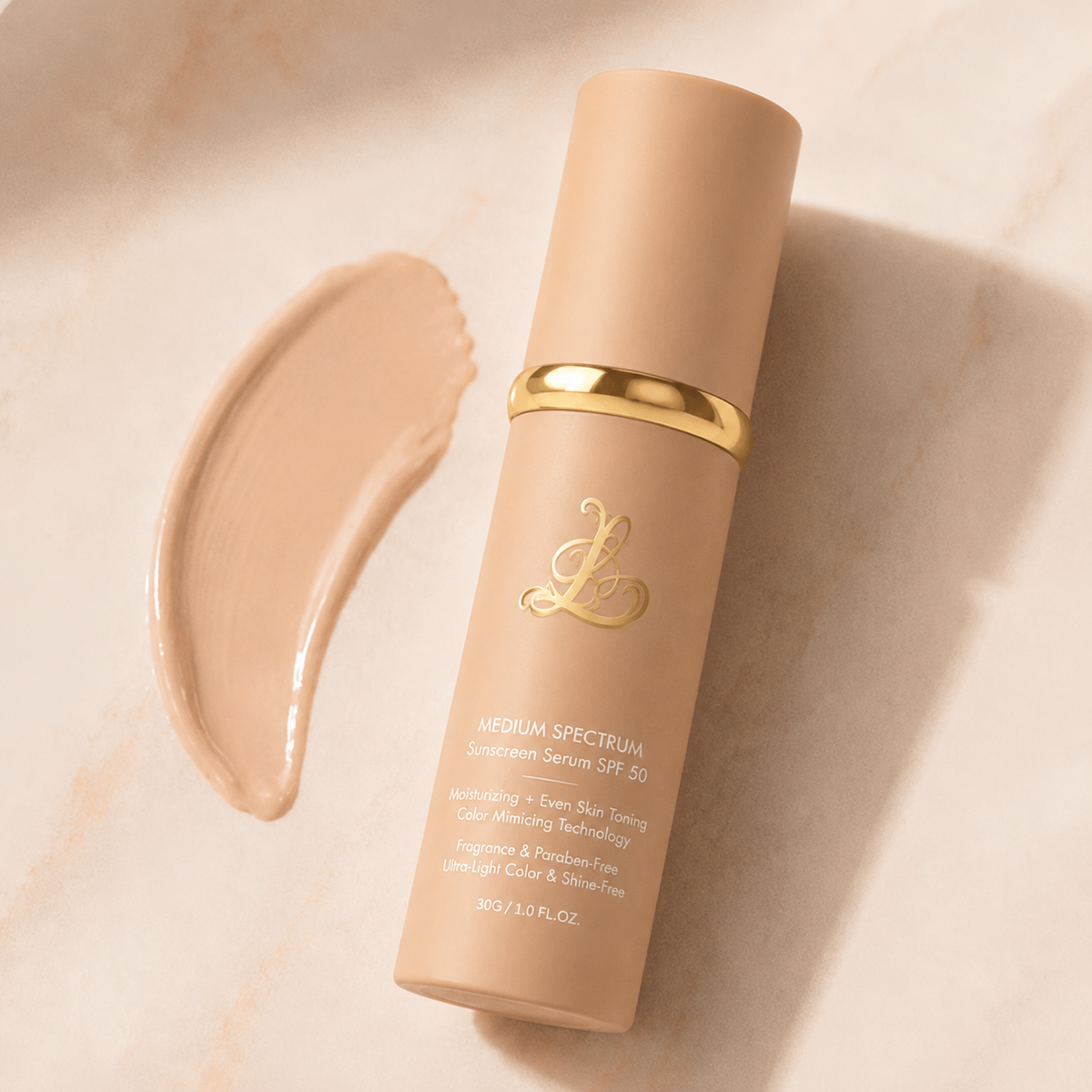 Elle ne masque pas la peau. Elle se fond à la peau tout en la protégeant.
